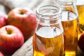 apple cider vinegar to cure nail fungus